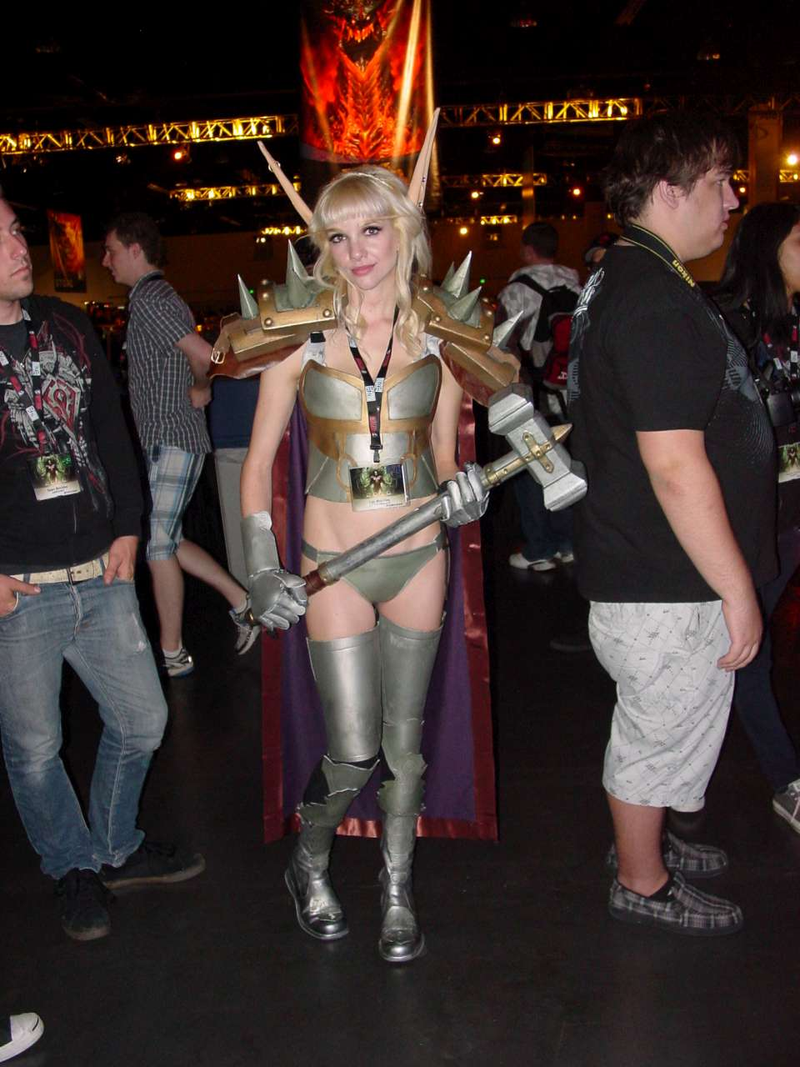 Illustration for article titled BlizzCon 2010 Cosplay Blowout Part Two: Trolling For Chicks